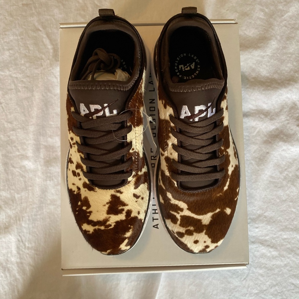 APL Brown Cow Low-Top Sneakers for Women